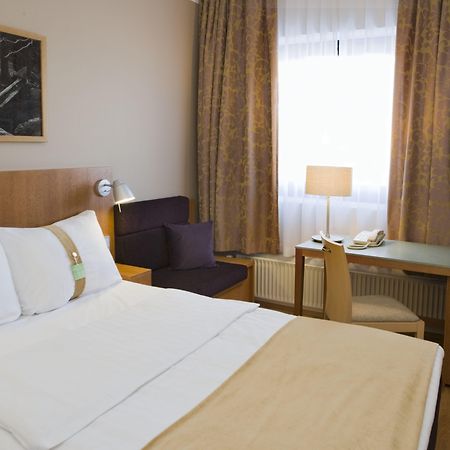 Holiday Inn Helsinki-Vantaa Airport By Ihg Exterior foto