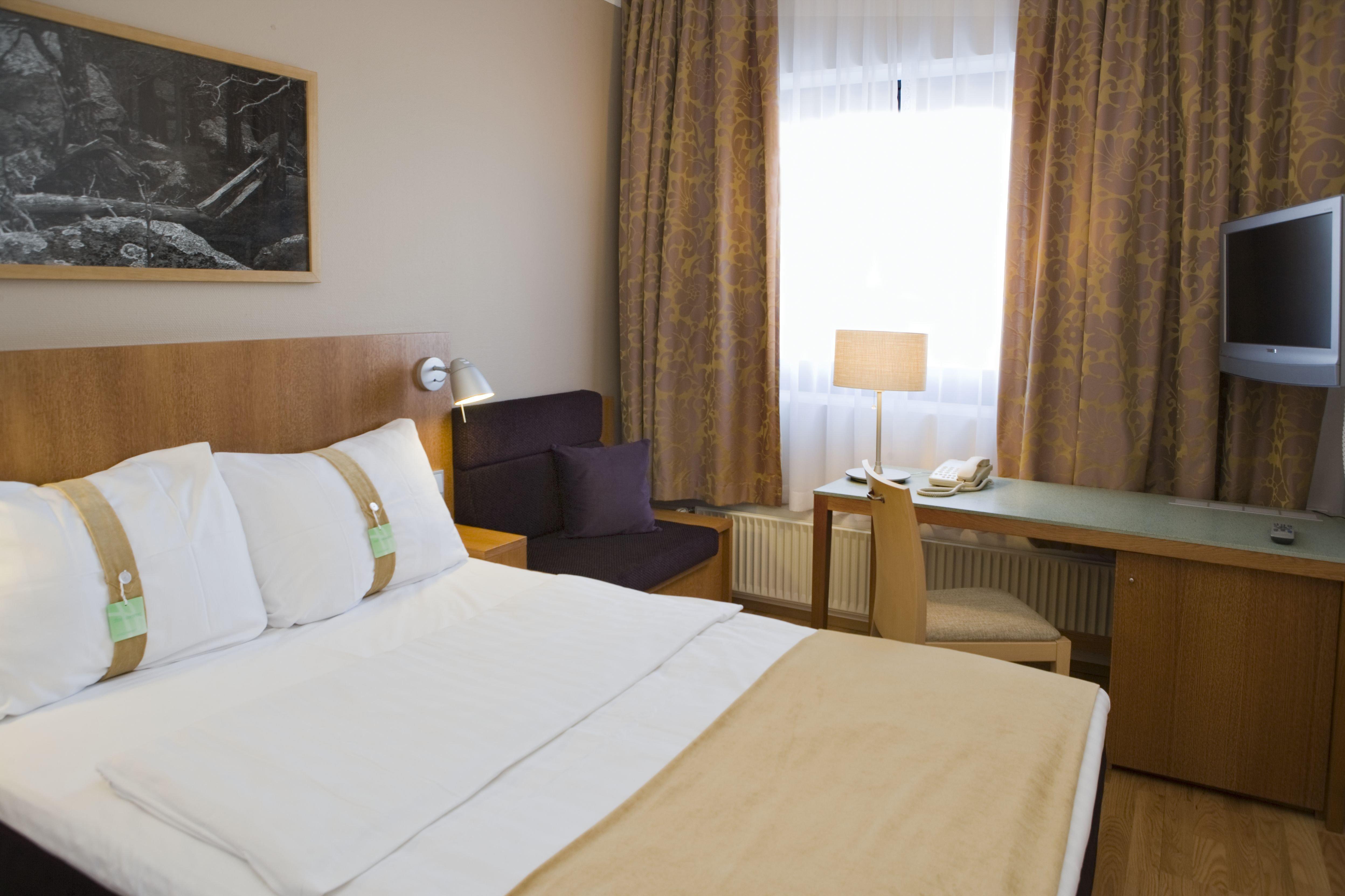 Holiday Inn Helsinki-Vantaa Airport By Ihg Exterior foto