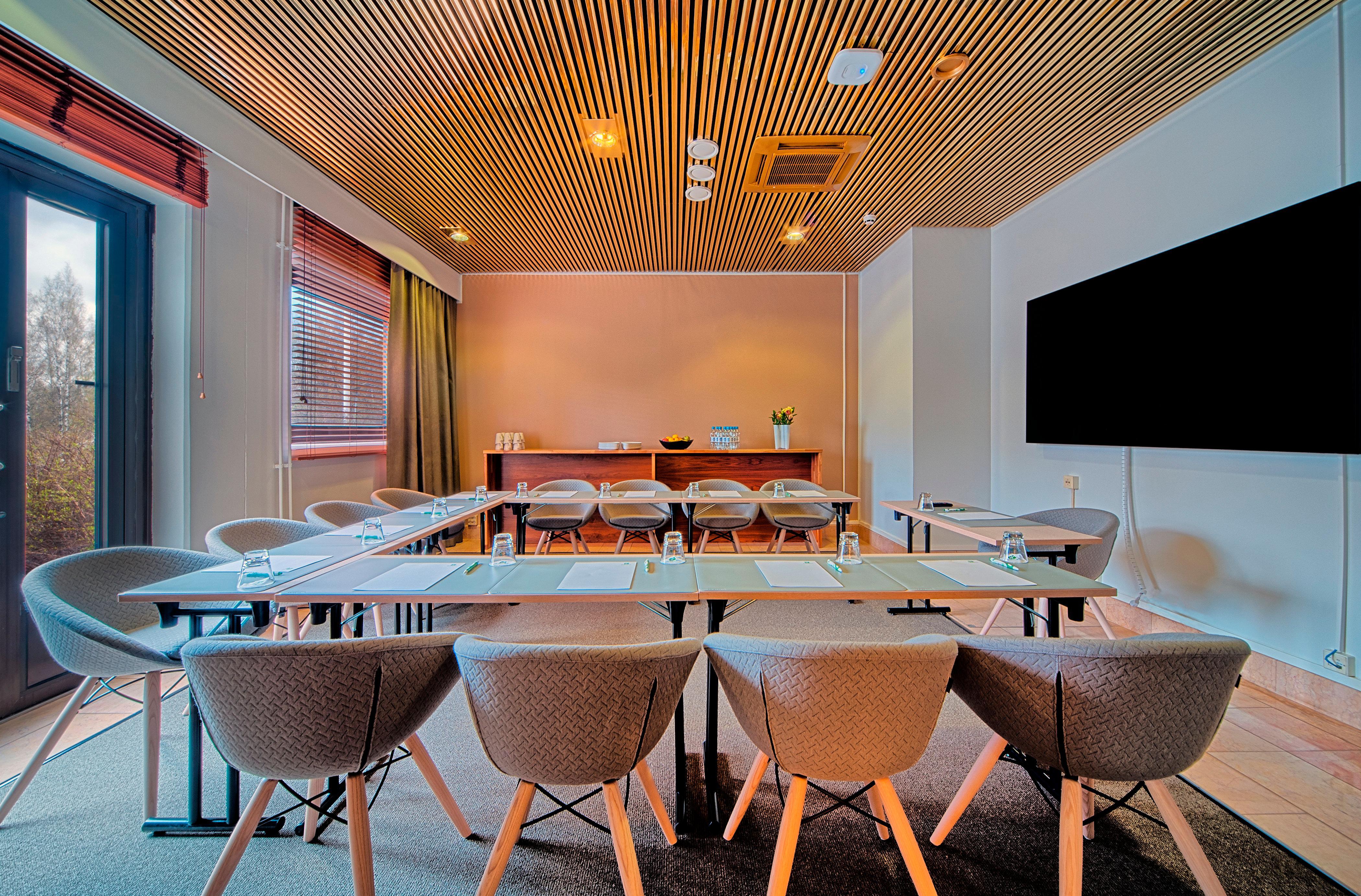 Holiday Inn Helsinki-Vantaa Airport By Ihg Exterior foto