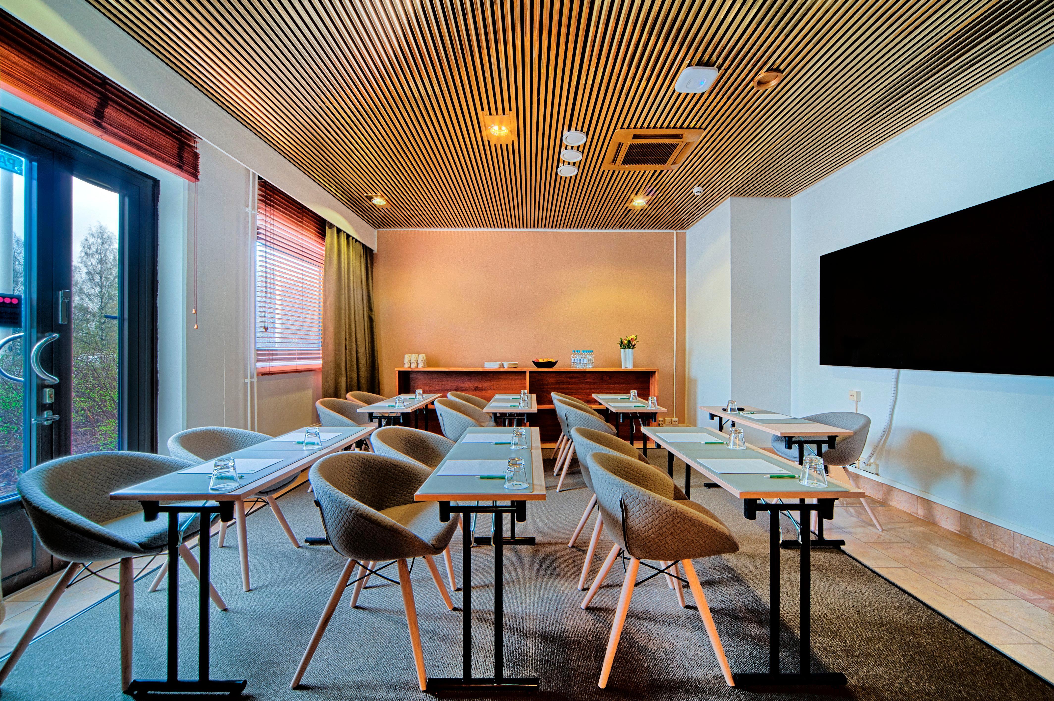 Holiday Inn Helsinki-Vantaa Airport By Ihg Exterior foto