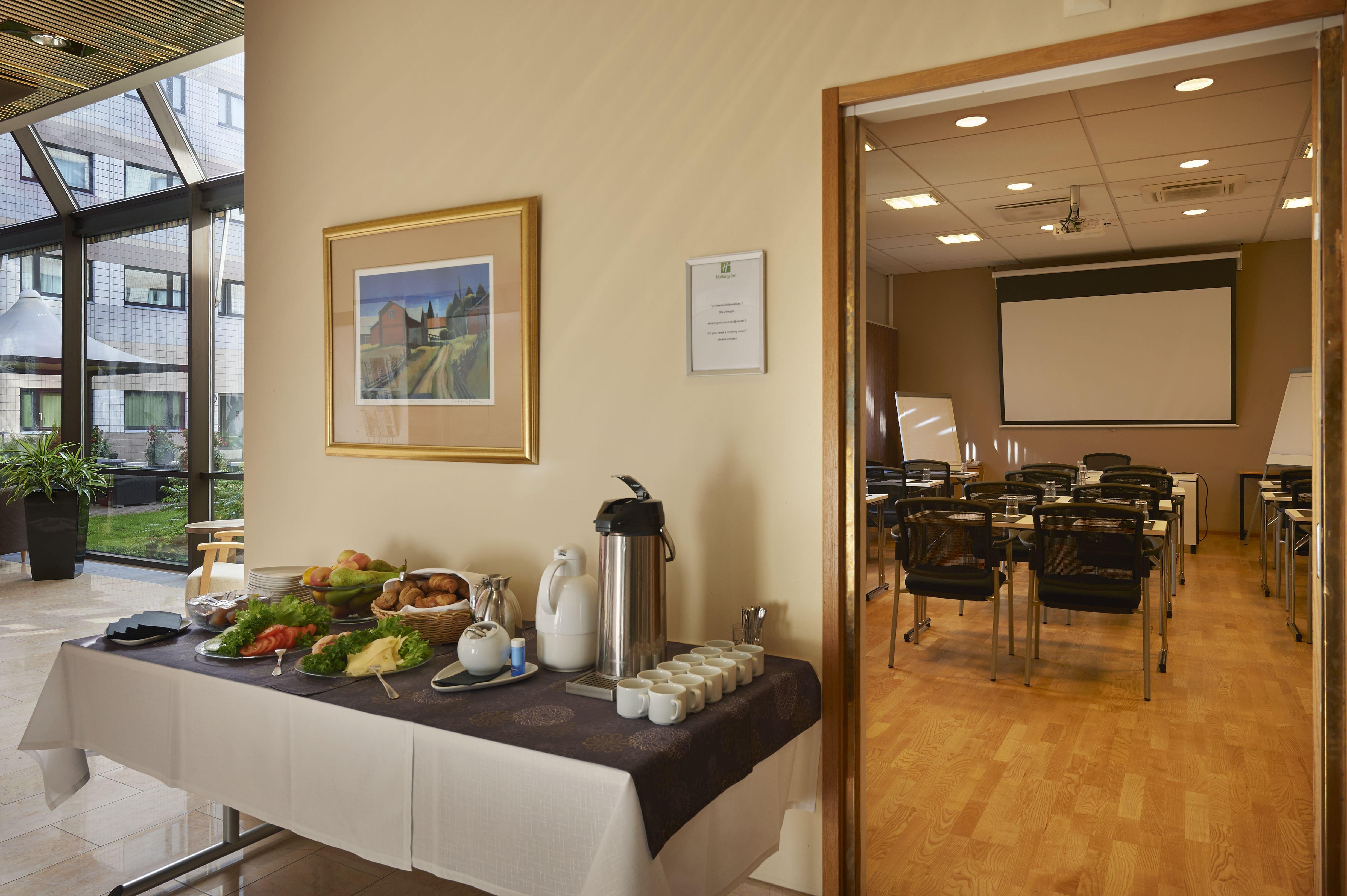 Holiday Inn Helsinki-Vantaa Airport By Ihg Exterior foto