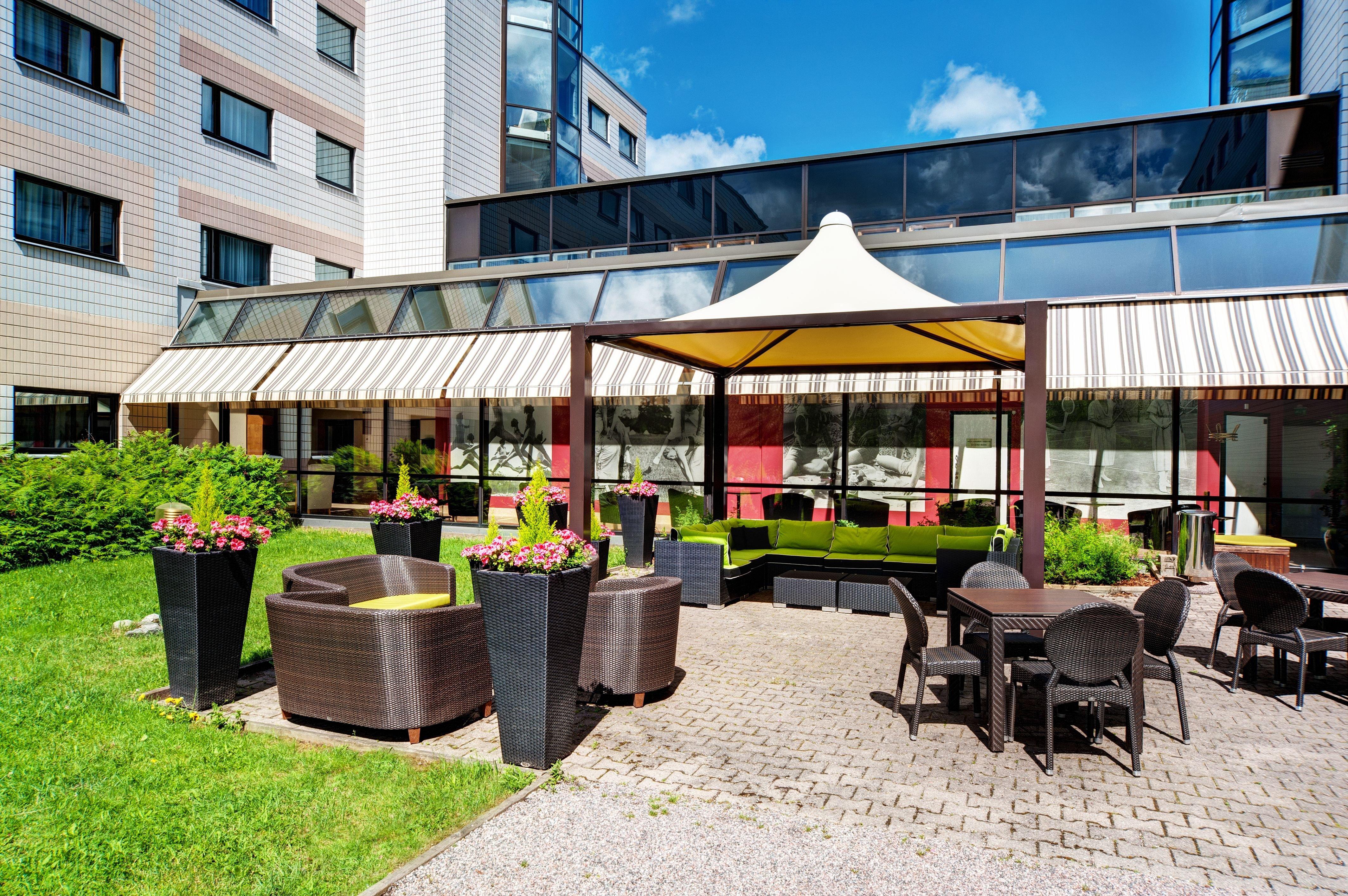 Holiday Inn Helsinki-Vantaa Airport By Ihg Exterior foto