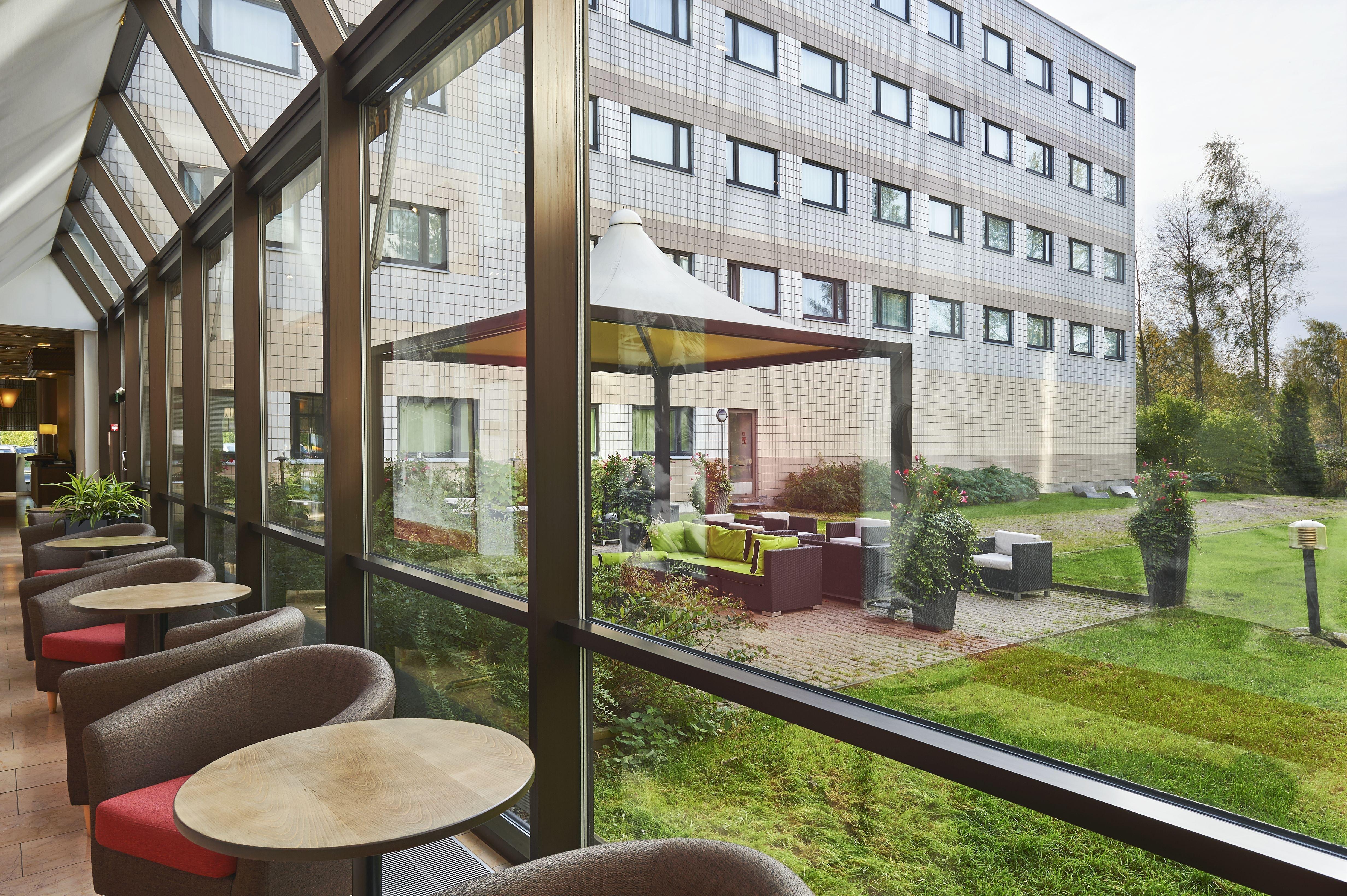 Holiday Inn Helsinki-Vantaa Airport By Ihg Exterior foto