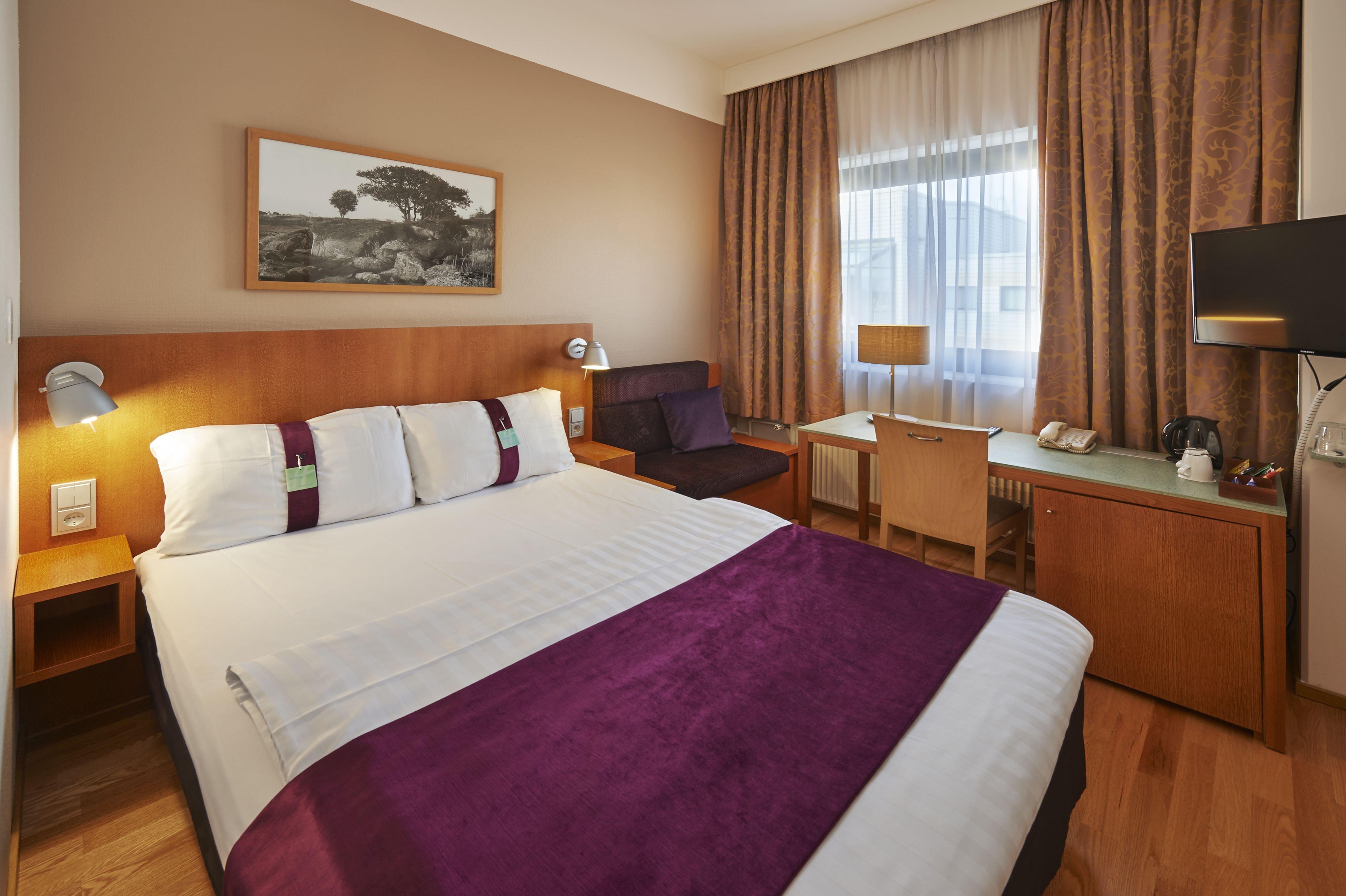 Holiday Inn Helsinki-Vantaa Airport By Ihg Exterior foto