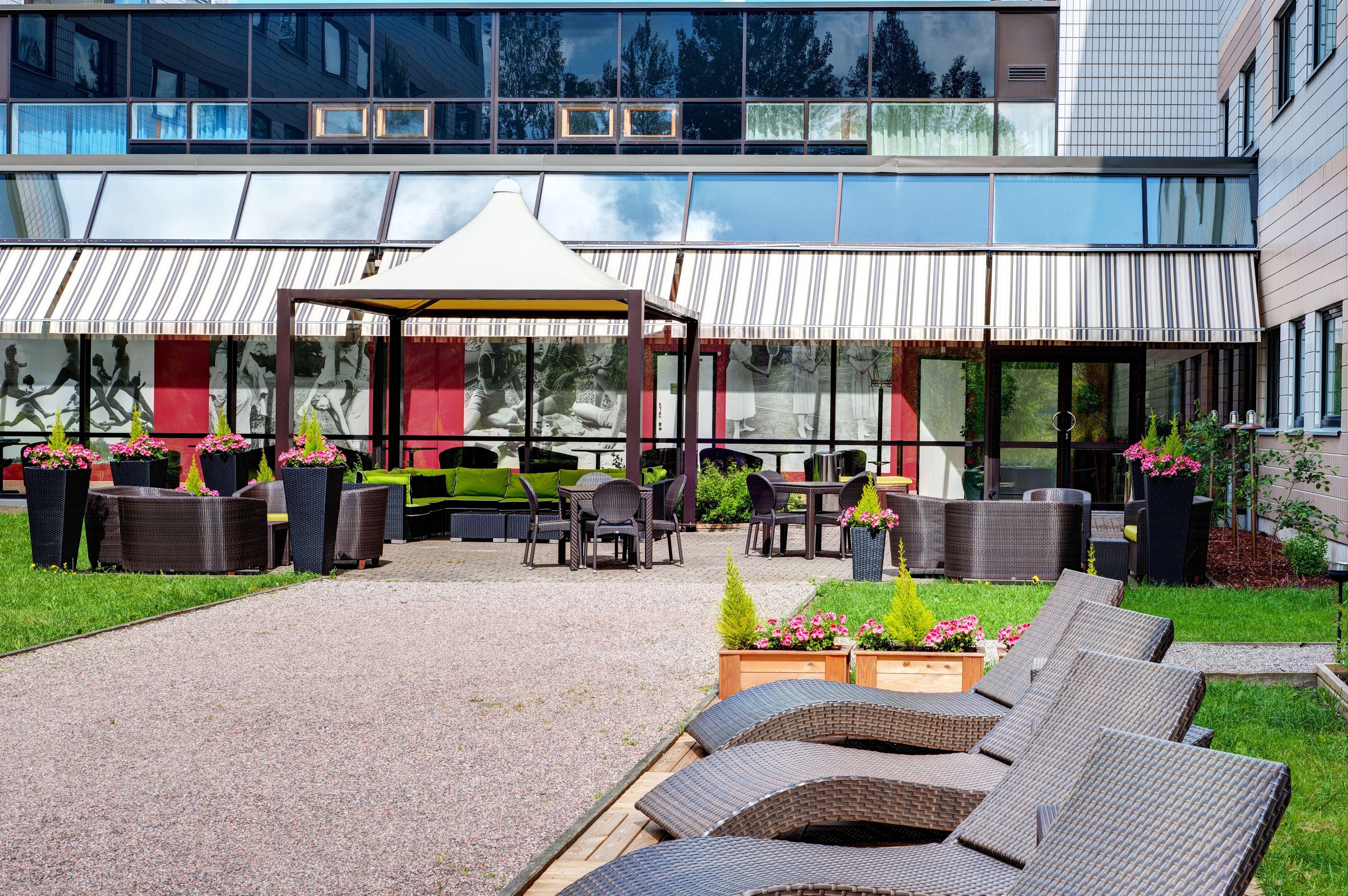 Holiday Inn Helsinki-Vantaa Airport By Ihg Exterior foto
